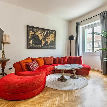 דירה Luxury 4 Bedrooms In The Center Of