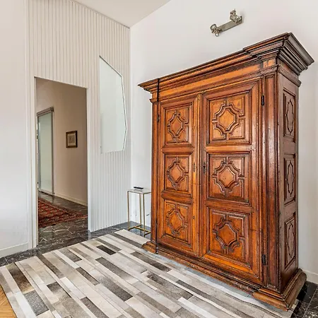 Luxury 4 Bedrooms In The Center Of Milan